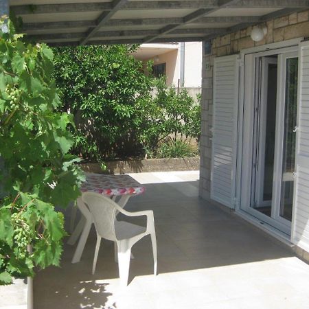 Apartments Marinko Stari Grad Kültér fotó