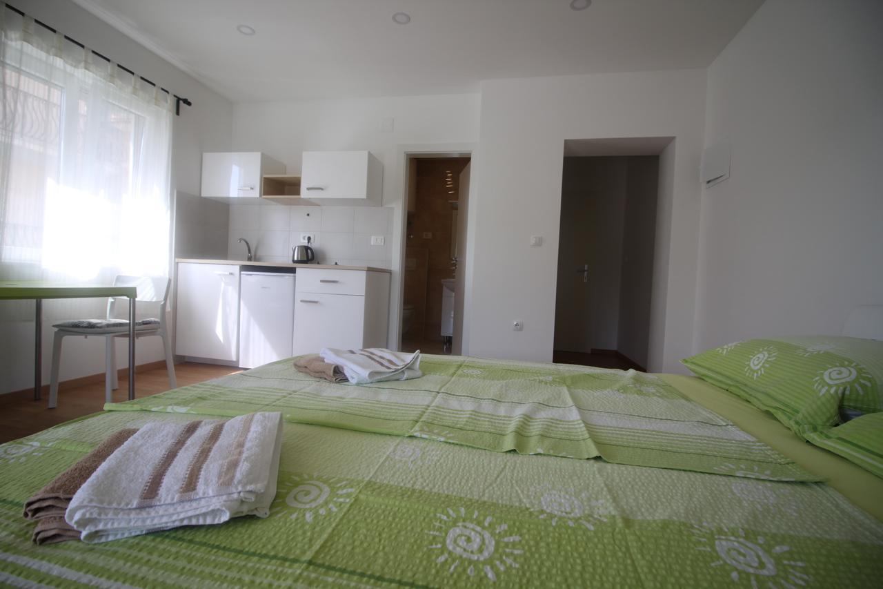 Apartments Marinko Stari Grad Kültér fotó