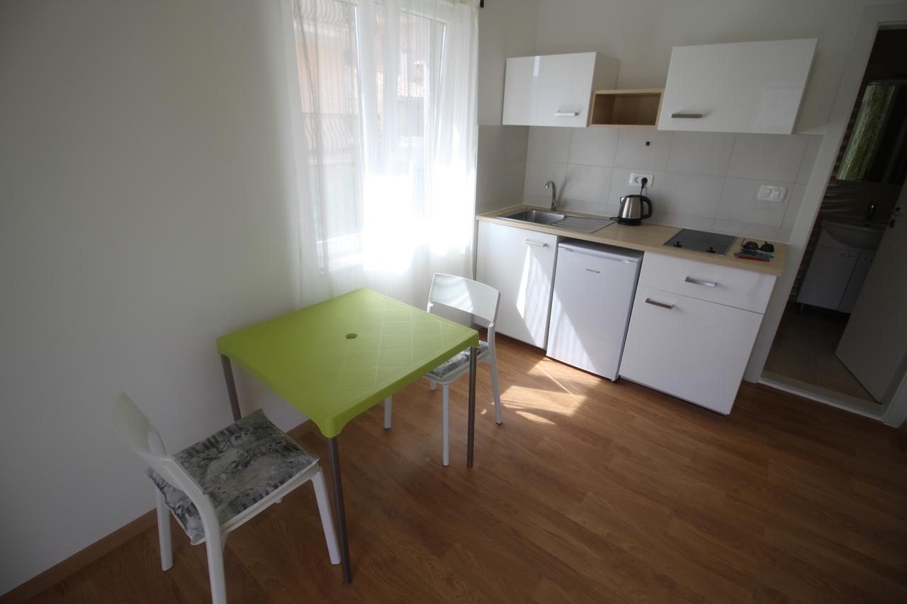 Apartments Marinko Stari Grad Kültér fotó